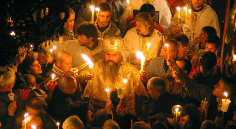Делегация начело с митрополит Григорий ще донесе Благодатния огън у нас