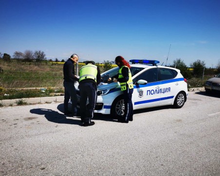 Акция по пътищата в Пловдив: Глобиха десетки за говорене по телефона