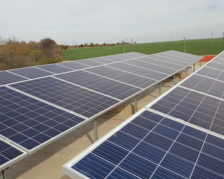 Новата мода у нас: Изграждане на фотоволтаични центрове и паркове