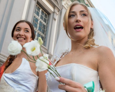 Швейцария пуска референдум за еднополовите бракове