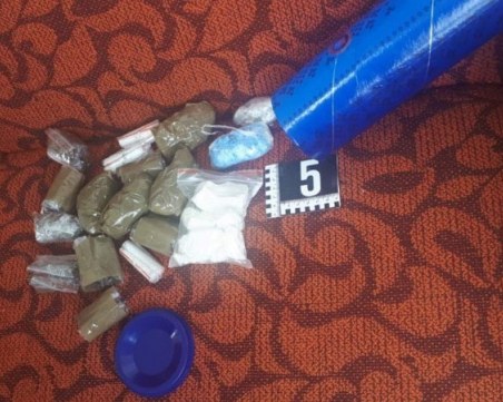 Удар срещу дрогата в Асеновград, трима дилъри са арестувани