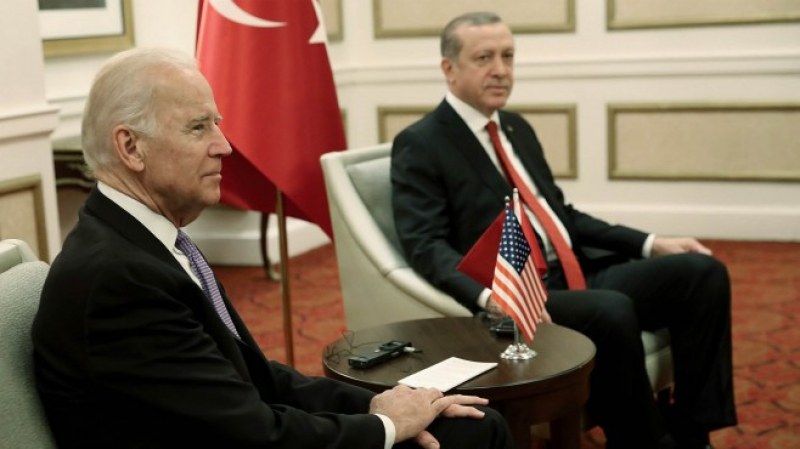 Ердоган към Байдън: Погледнете първо себе си, като говорите за геноцид