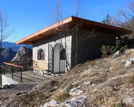 Отварят за туристи пещерата 