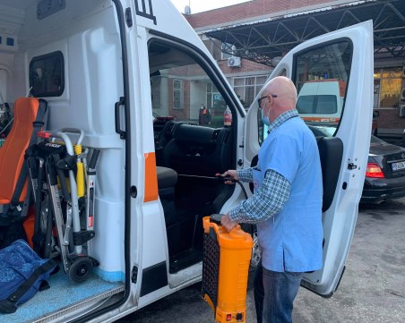 Жени на 18 и 33 години са починали с коронавирус