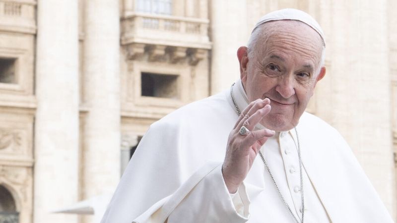 Папа Франциск затяга правилата за борба с корупцията