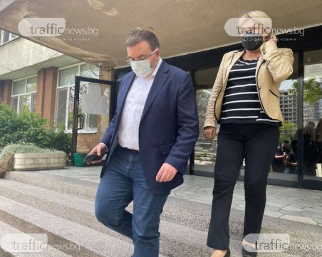 Проф. Ангелов обеща в Пловдив: Сватби без ограничения от понеделник