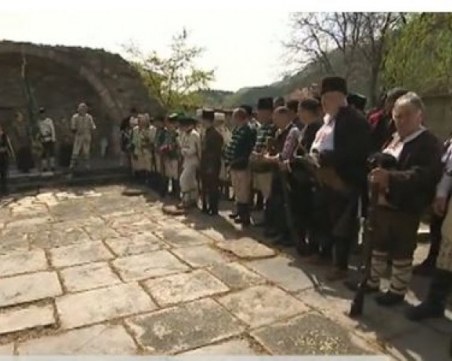 Промени в закона застрашиха провеждането на възстановката в Клисура