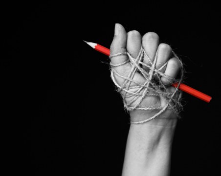 Европейски съюз съпричастен към натиска върху журналистите