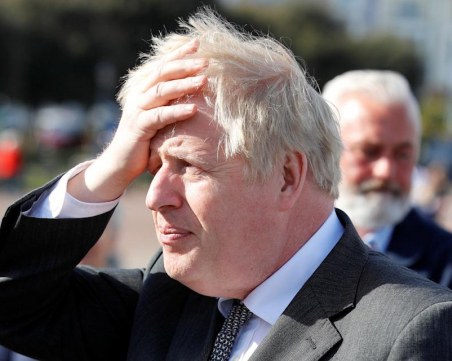 Продължават да държат сметка на Джонсън: Ще отговаря на още въпроси за разходите си