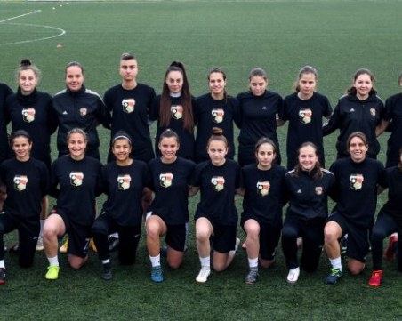 ЖФК Локомотив срещу НСА в битка за финала за Купата при жените