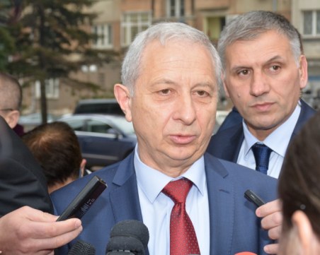 Герджиков: Възможно е да влезем в една дълга криза