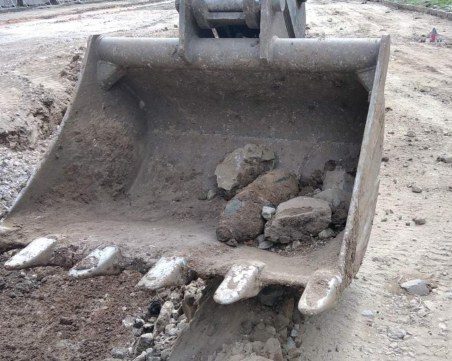 Откриха авиоснаряд от Втората световна война при ремонт на булевард в София