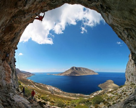 Строга карантина на гръцкия о-в Калимнос