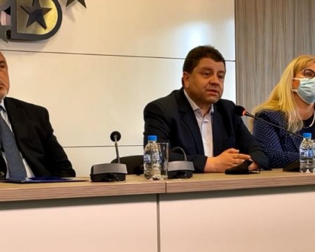 Борисов: Оттегляме кандидатурата за шеф на ЦИК, това беше капан