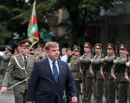 ВМРО започва преговори за коалиция, Каракачанов коментира кои може да са съюзниците