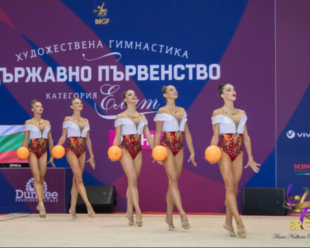 Ансамбълът по художествена гимнастика спечели злато в многобоя от Световната купа в Баку