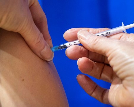 ЕС готов да обсъди отпадането на патентите върху ваксините