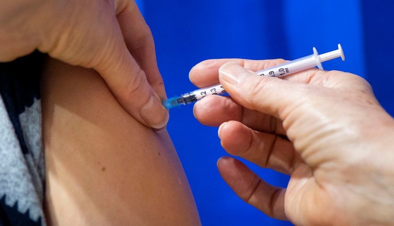 ЕС готов да обсъди отпадането на патентите върху ваксините