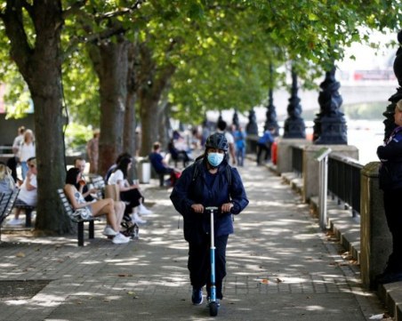 Обнадеждаващо! Само двама са починали с COVID-19 във Великобритания за денонощие