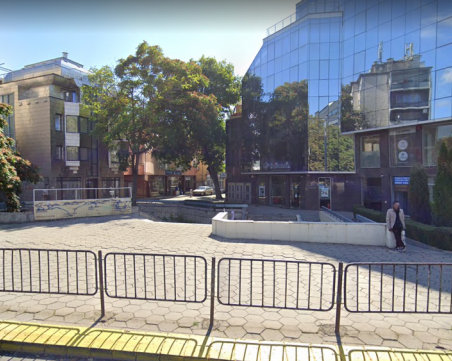 След като млад мъж падна в подлеза на Съединение, Община Пловдив осъдена за 30 бона обезщетение