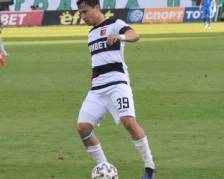 Повикаха Умарбаев за световни квалификации на Таджикистан