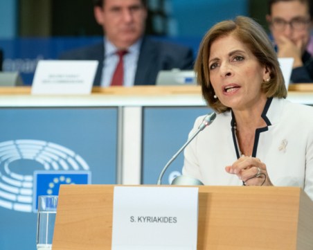 Разработват три нови лекарства срещу коронавирус