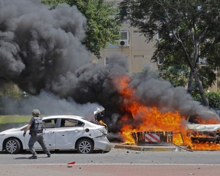 Две жени загинаха след ракетен обстрел от ивицата Газа в град Ашкелон