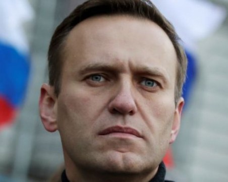 Русия подготвя закон, който да не допуска до избори привърженици на Навални