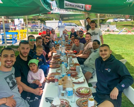 Академик сплоти колектива преди битката за бронза с Балкан