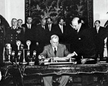 На този ден: Създаден е Варшавският договор