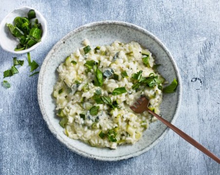 Рецепта за ризото с тиквички и сирене
