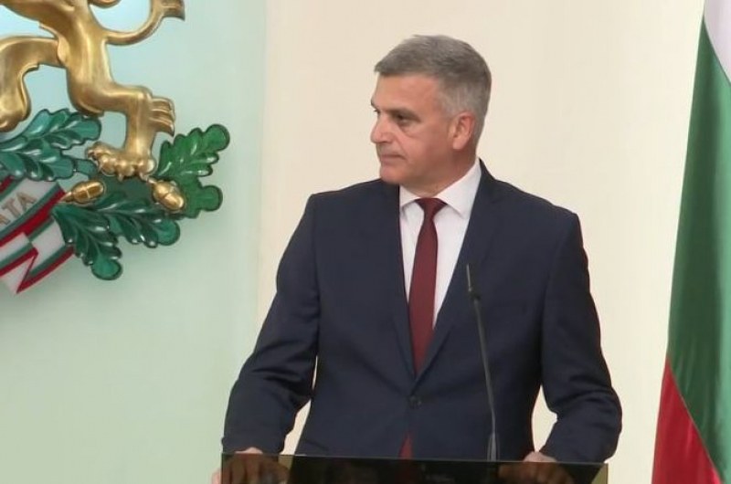 Служебните министри положиха клетва, Стефан Янев набеляза приоритетите