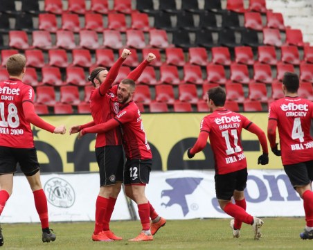 Локомотив София се завърна в елита след 6-годишно отсъствие