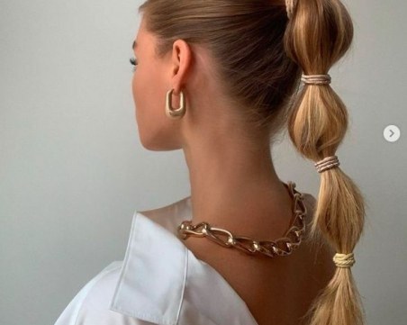 Bubble brаid - прическата хит през 2021 г., която можете да си направи сами у дома