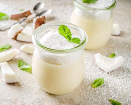 Млечно съвършенство: Рецепта за турски пудинг с бадеми и кокос