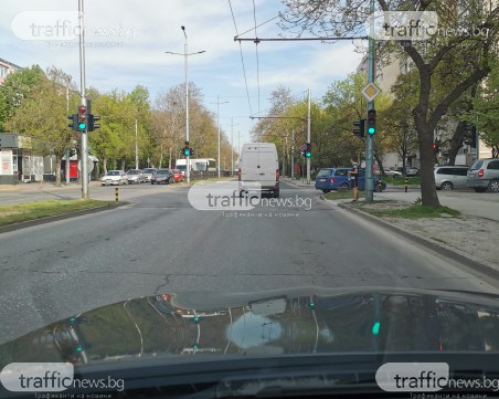 Огромни дупки кривят джанти в Кючука, кога ще бъдат запълнени?