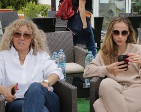 Григор Димитров запозна Лолита с родителите си