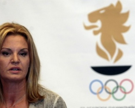 Спортното министерство застана зад Стефка Костадинова