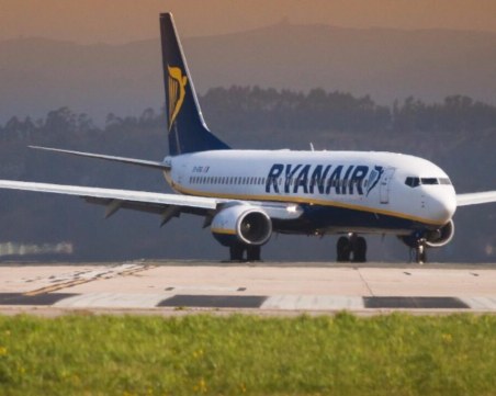 За година: Ryanair със загуби от близо 1 милиард евро
