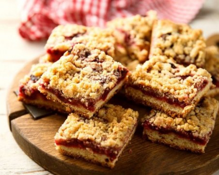 Рецепта за хрупкава ягодова пита