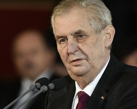 Чешкият президент Милош Земан се извини на Сърбия забомбардировките през 1999 г.