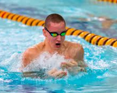 Любомир Епитропов стана четвъртият ни плувец с квота за олимпийските игри