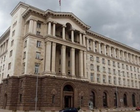 Почва дарителска кампания за стипендии на отлични ученици и бъдещи студенти