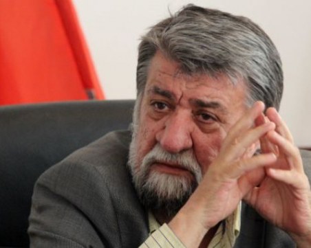 Изписаха Вежди Рашидов от болницата