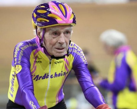 Почина най-възрастният спортист в света