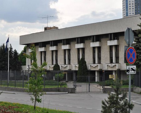 Русия изгони наш служител в българското посолство