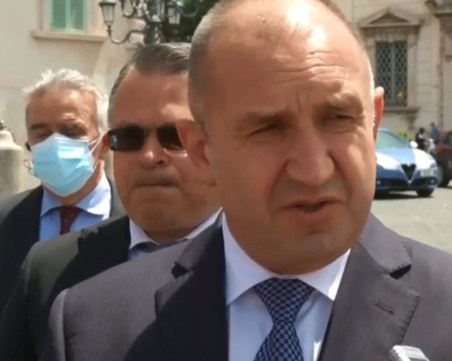 Радев: Македонски ученици също ще могат да почиват у нас безплатно