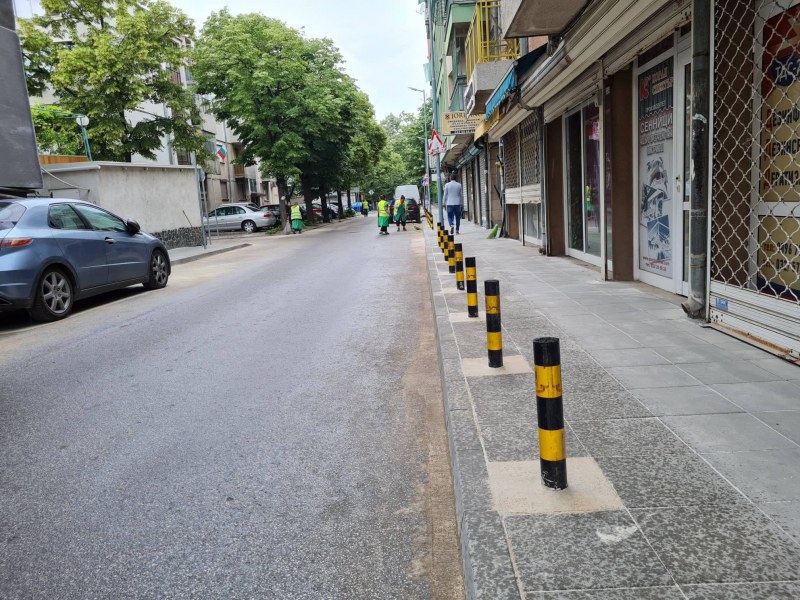 Приключи ремонтът на тротоарната настилка на ул.
