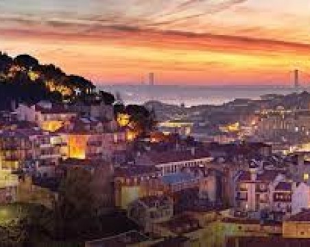 Португалия отменя задължителната карантина за пристигащи от България