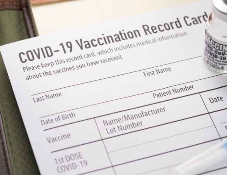 Появиха се фалшиви сертификати за ваксинация в Германия